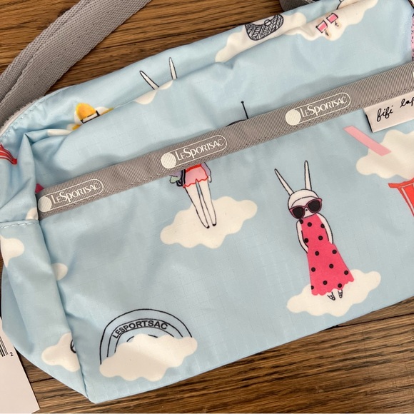 NWT Fifi Lapin LeSportsac crossbody - Picture 4 of 8